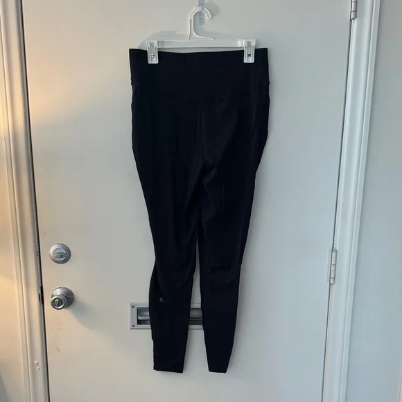 Lululemon Base Pace Legging 28” inseam size 12 - Picture 2 of 3